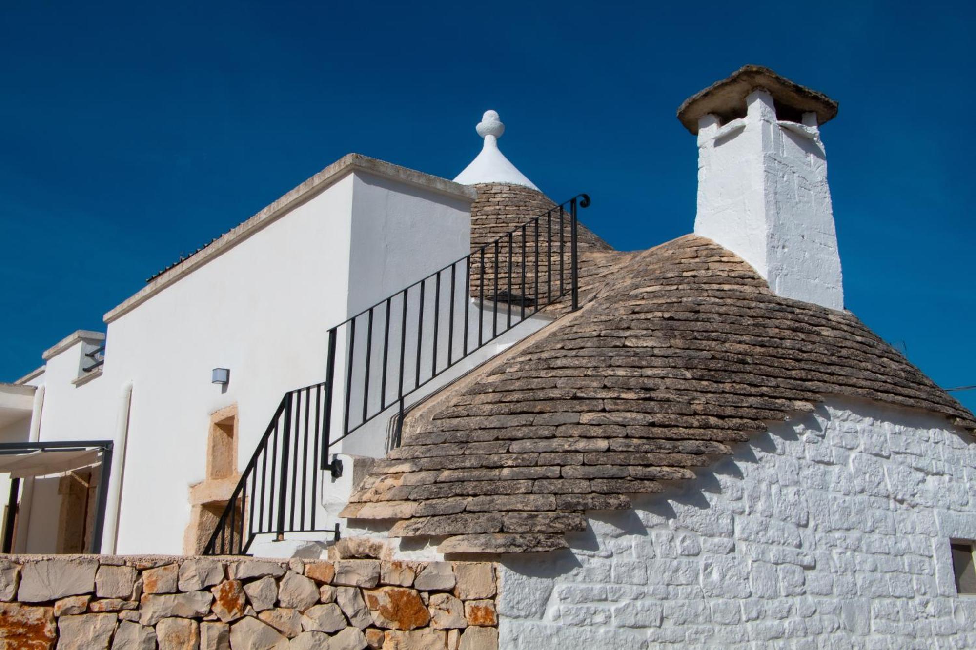 Villa With Trullo And Pool, ألبيروبيللو المظهر الخارجي الصورة